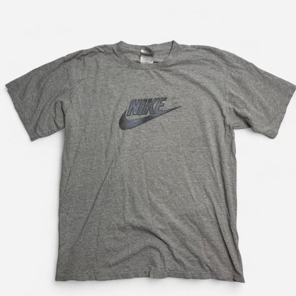 Nike Vintage Center Swoosh Logo Graphic T-Shirt Gray Men’s Large Y2K Casual Tee